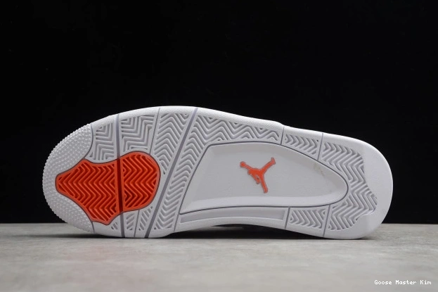 Air OrangeCT8527-118 4 Team Jordan 0615